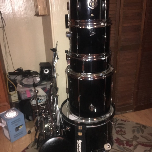 Other - Drumset